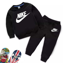 Kids Nike Printed Sweat-Shirt Style Track-Suit.