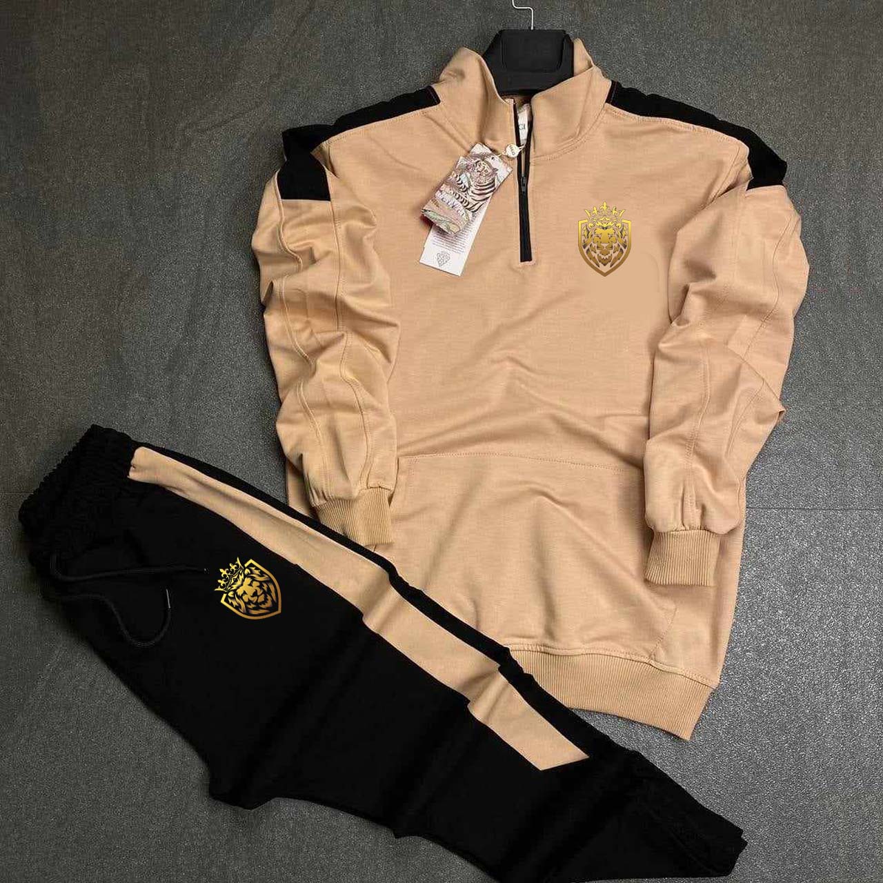 Lion Neck Short Zip Style 2-Pcs Premium Quality Winter Tracksuit.