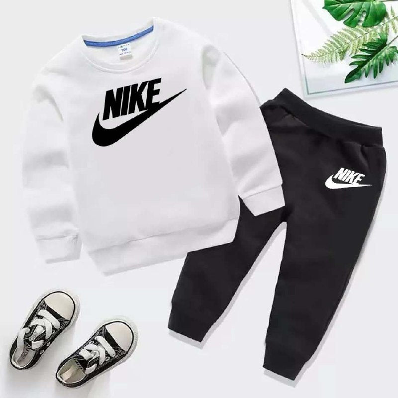 Kids Nike Printed Sweat-Shirt Style Track-Suit.