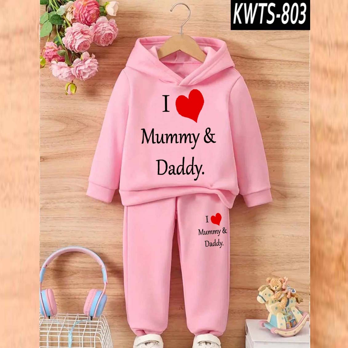 I love Mummy and Daddy Kids Hoodie Style 2-Pcs Winter Track-Suit. KWTS-803